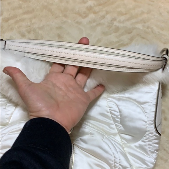 RARE Vintage Coach Rabbit Hair puffer bag - Picture 3 of 8